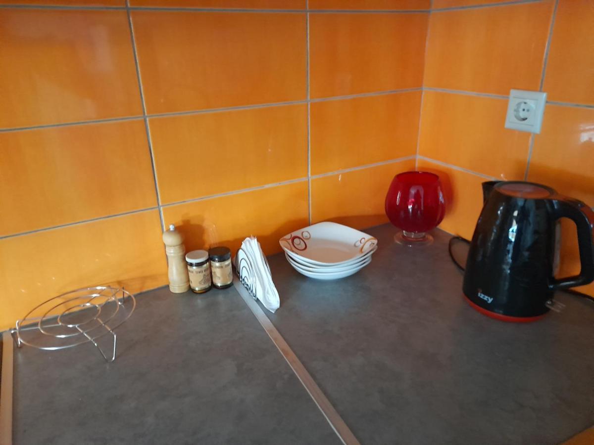 Ιδανικό Διαμέρισμα Δίπλα Στο Μετρό, Ανάμεσα Στο Κέντρο Και Τη Παραλία Athènes Extérieur photo